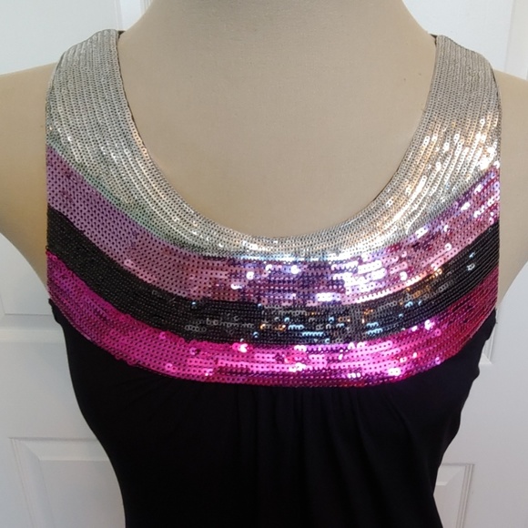 🌆 Max & K Top - Picture 2 of 8